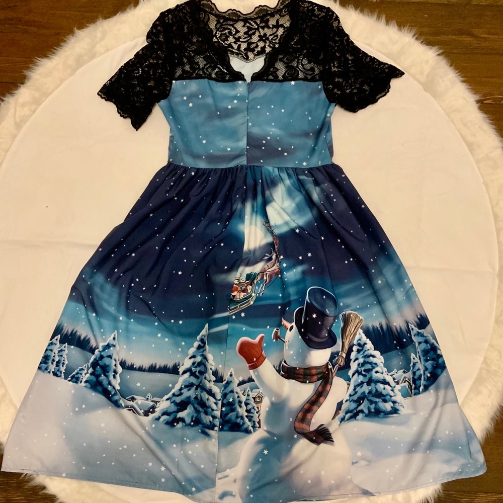 Christmas dress - Picture 2 of 6